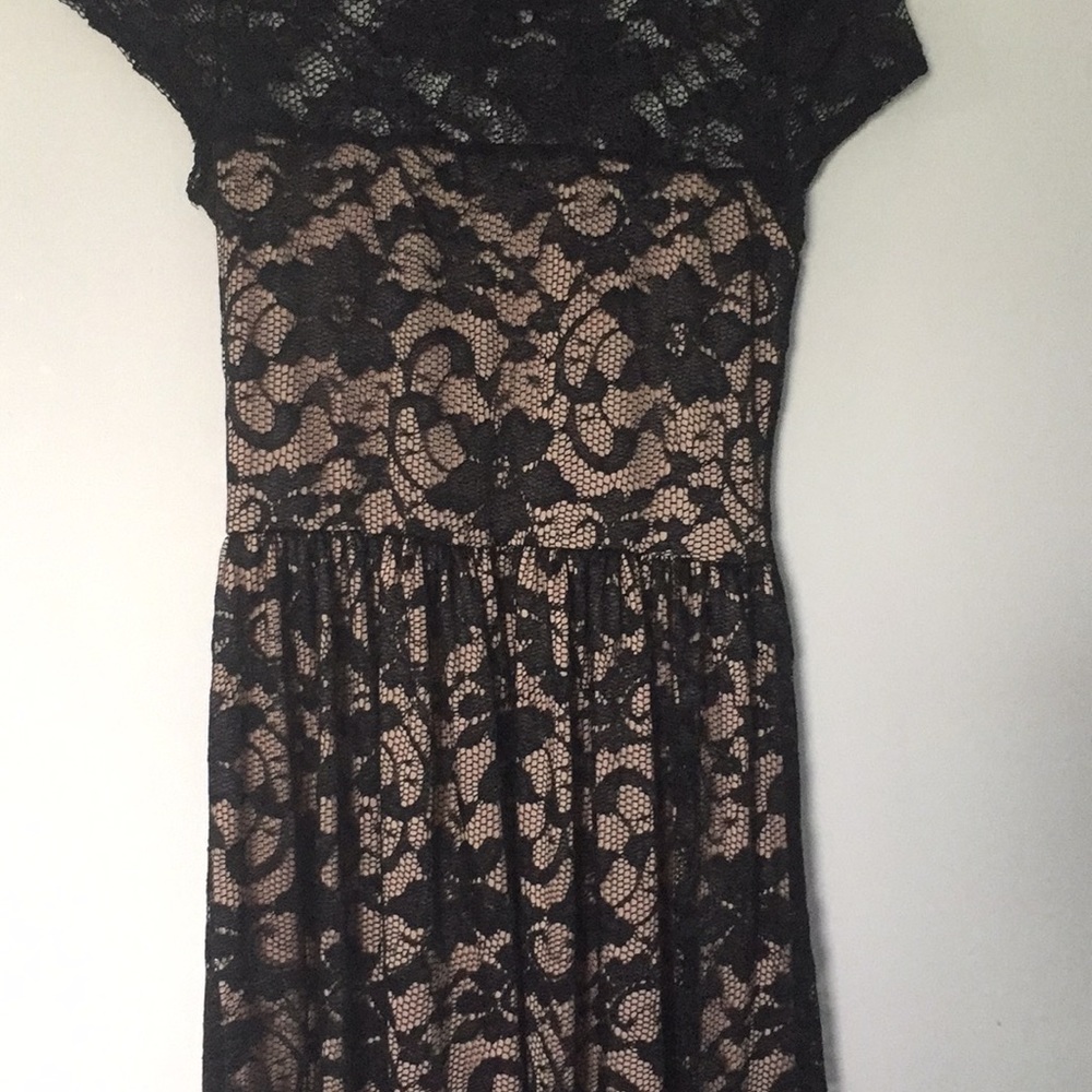 Juniors lace dress size 1/2